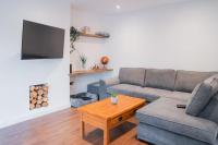 Tu Casa Brighton , A Beautiful & Peaceful 4 bedroom House with garden, BBq area , EV & Parking - B&B Brighton