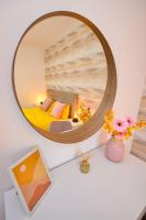 Bucharest Apartment - Private Parking - Ferienwohnung Bukarest