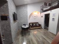 TAPIA'S ROOMS one - Bed and Breakfast Catania