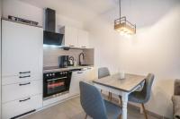 Apartement mit Balkon und WLAN - Bed and Breakfast Dornumersiel