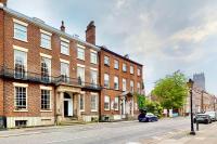 City Central Georgian House with Parking - B&B