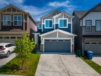 Top Rated Luxury House with Central AC, Double Garage Parking, 2 Kitchens, 5 Bedrooms & More! - Chambres d'hôtes Balzac
