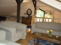 One-Bedroom Apartment (3 Adults)