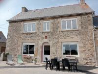 Gîtes Ti Tud-Kozh Le Guébriand et L'Arguenon - B&B
