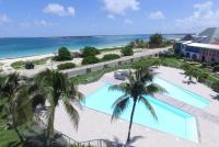 Sur la plage de la Baie Orientale - Bel appartement VUE MER 6à7p - B&B