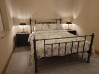 Maisie and Bea's cottage - B&B Galway