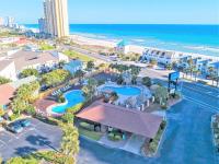 The Salty Suite Beach House- heated pool! hot tub! pet and family friendly! No elevators! Park at your door! - B&B