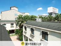 楓采汽車旅館 - B&B