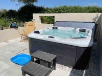 Gite spacieux 290m2, SPA Ext, Billard et babyfoot. - B&B