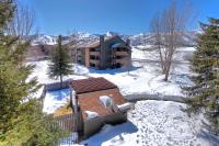 B&B Park City - Cozy Ski Condo with Mountain Views & Spa - Bed and Breakfast Park City