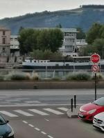 T2 Cocooning au coeur de Vienne - B&B Vienne