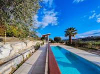 Luxury Apartment with Private Pool by Host Hero - Chambres d’hôtes Civitanova Marche