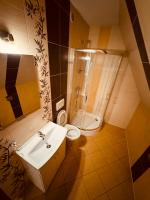Driepersoonskamer met Eigen Badkamer