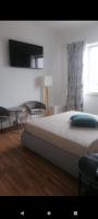 Comfort Triple Room with Shower