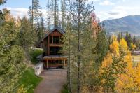 B&B Fernie - Snow Creek Cabins by Fernie Lodging Co - Bed and Breakfast Fernie