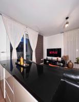 SSP Suites- Cosy & Bel appartement 4 pièces 3 chambres 90M2 avec balcon - Chambres d'hôtes Épinay-sur-Seine