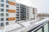 Tauron Arena Modern Apartment - Parking and Balcony by Rentujemy - Chambres d'hôtes Cracovie