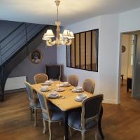 Spacieux duplex en plein centre-ville de Fontainebleau - B&B Fontainebleau