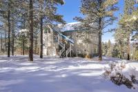 Pagosa Springs Family Retreat w/ Game Room & Views - Chambres d'hôtes Pagosa Springs