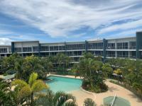 B&B Gold Coast - 2BR Resort Living: 2-Bed Haven - Bed and Breakfast Gold Coast