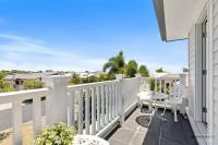 NEW HAVEN - Garden View Balcony - B&B
