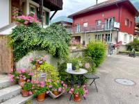 Al Porto Fantastic Lake & Mountain View Apartment - B&B