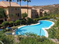2 Bed Flat-Sleeps4-Pets-Pool-Parking-GolfClub - B&B Estepona