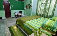 Saikia Nest the 'Class-Apart' Apartments, each with 2 Bedrooms, 2 full Bathrooms, Living & Dinning room, Modular Kitchen, Balcony or Veranda - Chambres d'hôtes Guwahati