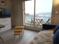 664 - Bel appartement à Erquy, à 400m de la plage du centre offrant une vue en hauteur du Port - Ferienwohnung Erquy