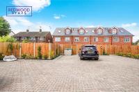 BRAND NEW Spacious 4 Bedroom Houses For Contractors & Families with FREE Parking, Garden, Fast Wifi and Netflix By REDWOOD STAYS - B&B