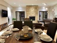 Golf Suites @ Copperleaf - B&B Centurion