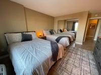 Playing Hooky at Dolphin Run-Oceanfront Condo-Pool - Chambres d’hôtes Virginia Beach