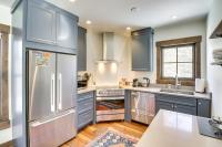 Peaceful Whitefish Home with Deck - Pets Welcome! - Bed and Breakfast Whitefish