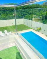 5 Star Villa minutes from Airport and Beaches - Chambres d’hôtes Sosúa