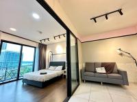 B&B Iskandar Puteri - 0117 Almas Suites Studio100mbps! Netflix By STAY - Bed and Breakfast Iskandar Puteri