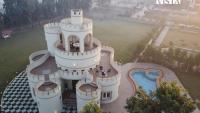 StayVista's Mystic Castle with Terrace, Swimming Pool, Lawn with Gazebo - B&B