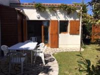 Saint Palais sur Mer - MAISON MITOYENNE de VACANCES - VILLAS de CORDOUAN - B&B Puyraveau