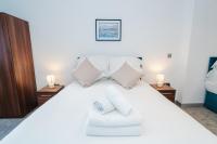 George House Modern Apartments by VICHY - Bed and Breakfast