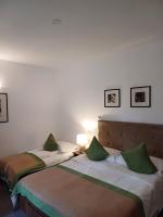 Habitación Triple con balcón