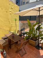1201 - Encantador Apartamento en Poble Nou - B&B Barcellona