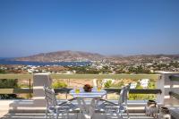 B&B Poseidonia - Stelios-Korina Villa with Pool and Stunning View in Syros Posidonia - Bed and Breakfast Poseidonia