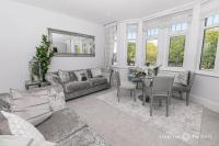 Central Park Suite by Grandeur Property - B&B Parkstone