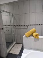 Camera Familiare con Bagno Privato