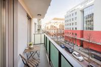 The Chic Crib with Balcony - Ferienwohnung Budapest