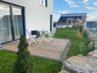 Krullywood- Modernes 1 Zimmer Appartement - B&B Obersontheim