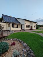 B&B Stradow - Haus am Waldrand - Bed and Breakfast Stradow