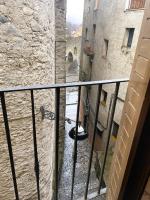 Apartamento dúplex en el puente histórico, Gra de Fajol - B&B Camprodon