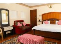 B&B Coonoor - Vijaya Deepa Guest House, Conoor, TN - Bed and Breakfast Coonoor