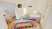 King Room with Mountain View