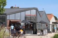 "L'ABRI CÔTIER" Appartement 4 personnes, vue port et mer, accès piscines gratuit - B&B
